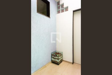 Casa à venda com 350m², 3 quartos e 2 vagas Casa à venda com 350m², 3 quartos e 2 vagasClaraboia