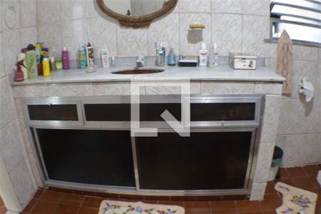 Casa para alugar com 120m², 2 quartos e 3 vagasBanheiro