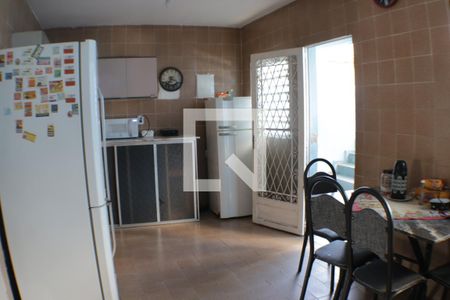 Casa para alugar com 120m², 2 quartos e 3 vagasCozinha