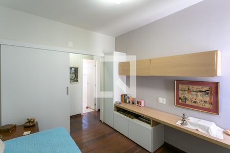 Quarto 1 de apartamento para alugar com 3 quartos, 95m² em Funcionários, Belo Horizonte