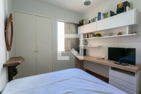 Quarto 2 de apartamento para alugar com 3 quartos, 95m² em Funcionários, Belo Horizonte