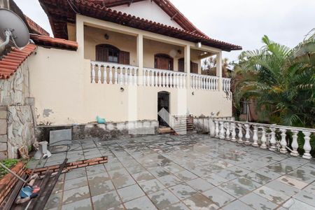 Casa à venda com 250m², 4 quartos e 4 vagasQuintal
