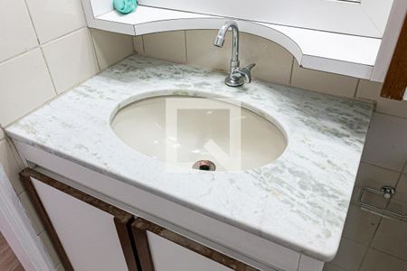 Apartamento para alugar com 50m², 2 quartos e 1 vagaBanheiro - Pia