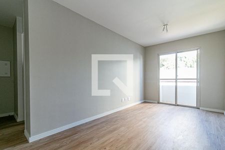 Sala de apartamento para alugar com 2 quartos, 50m² em Vila Marieta, São Paulo