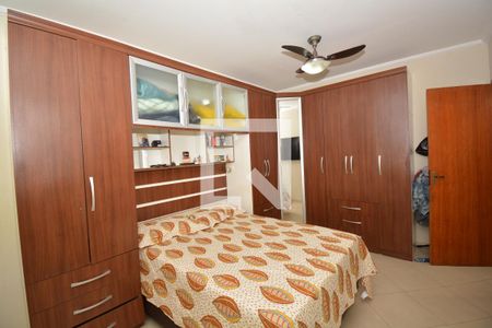 Quarto 1 de apartamento à venda com 2 quartos, 58m² em Vila Kosmos, Rio de Janeiro