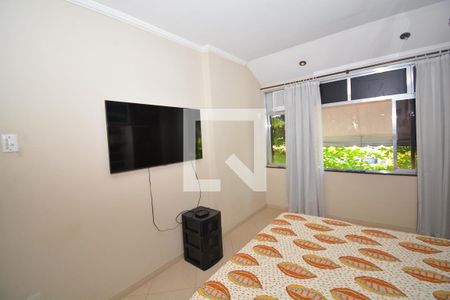 Quarto 1 de apartamento à venda com 2 quartos, 58m² em Vila Kosmos, Rio de Janeiro