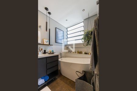 Apartamento à venda com 137m², 3 quartos e 1 vagaBanheiro da Suíte