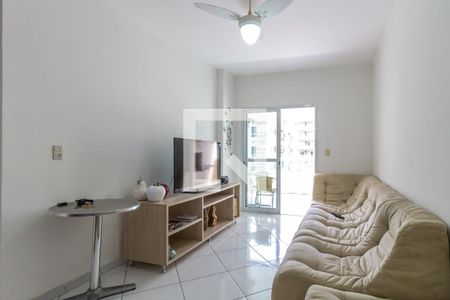 Sala de apartamento para alugar com 3 quartos, 103m² em Guilhermina, Praia Grande