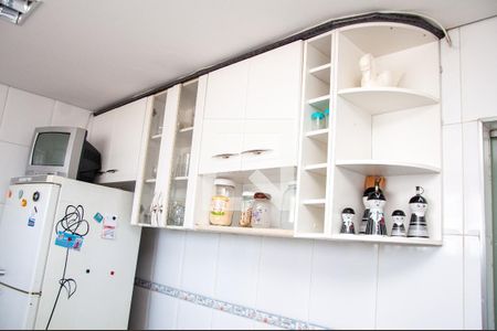Apartamento à venda com 103m², 3 quartos e 2 vagasCozinha