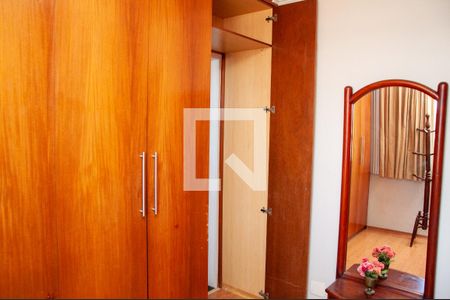 Apartamento à venda com 103m², 3 quartos e 2 vagasQuarto 3