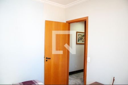 Apartamento à venda com 103m², 3 quartos e 2 vagasQuarto 2