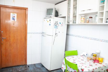 Apartamento à venda com 103m², 3 quartos e 2 vagasCozinha