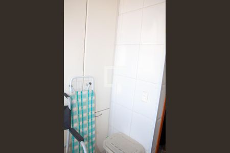 Apartamento à venda com 103m², 3 quartos e 2 vagasBanheiro de Serviço