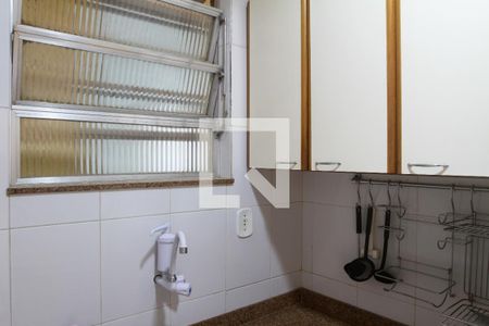 Cozinha de apartamento para alugar com 1 quarto, 40m² em Copacabana, Rio de Janeiro