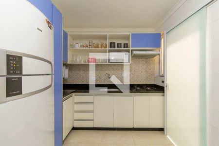 Casa à venda com 144m², 4 quartos e 1 vaga Casa à venda com 144m², 4 quartos e 1 vagaCozinha