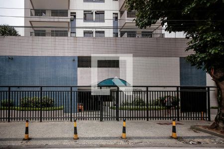 Apartamento à venda com 78m², 3 quartos e 1 vaga Apartamento à venda com 78m², 3 quartos e 1 vagaFachada