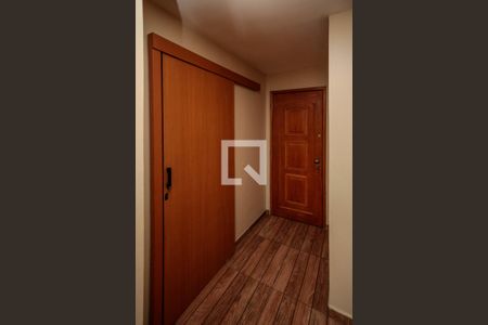 Apartamento à venda com 78m², 3 quartos e 1 vaga Apartamento à venda com 78m², 3 quartos e 1 vagaSala