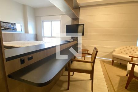 Escritório de kitnet/studio para alugar com 1 quarto, 50m² em Alphaville Industrial, Barueri