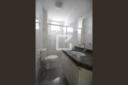 Apartamento para alugar com 156m², 3 quartos e 2 vagasBanheiro