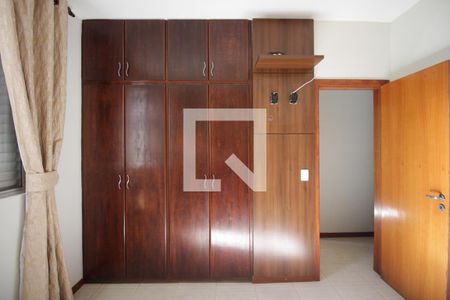 Quarto Suíte de apartamento para alugar com 3 quartos, 156m² em Itapoã, Belo Horizonte