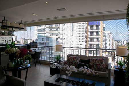 Sacada de apartamento para alugar com 2 quartos, 100m² em Chácara Inglesa, São Paulo