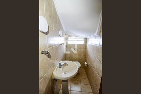 Casa para alugar com 120m², 2 quartos e 2 vagas Casa para alugar com 120m², 2 quartos e 2 vagasLavabo