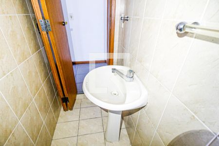 Casa para alugar com 120m², 2 quartos e 2 vagas Casa para alugar com 120m², 2 quartos e 2 vagasLavabo