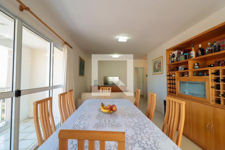 Apartamento à venda com 194m², 4 quartos e 3 vagasSala de Jantar