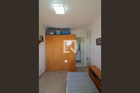 Apartamento à venda com 194m², 4 quartos e 3 vagasSuíte 2