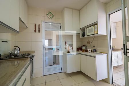 Apartamento à venda com 194m², 4 quartos e 3 vagasCozinha