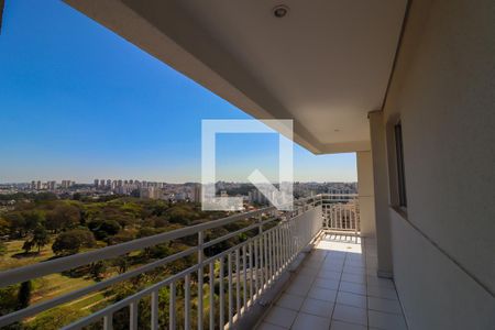 Apartamento à venda com 194m², 4 quartos e 3 vagasVista da Suíte 1
