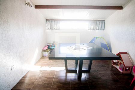 Casa à venda com 182m², 3 quartos e 3 vagasQuarto 4