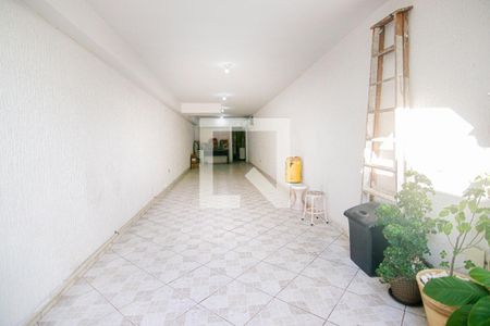 Casa à venda com 182m², 3 quartos e 3 vagasGaragem