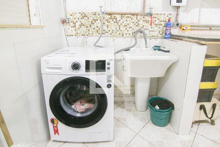 Casa à venda com 182m², 3 quartos e 3 vagasLavanderia