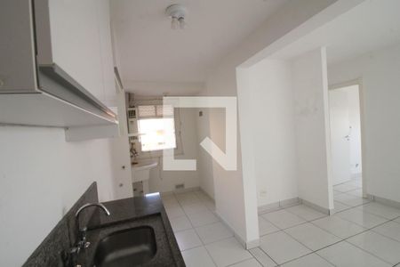 Apartamento para alugar com 99m², 3 quartos e 2 vagas Apartamento para alugar com 99m², 3 quartos e 2 vagasCozinha e Área de Serviço