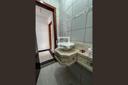 Casa de condomínio à venda com 102m², 3 quartos e 1 vaga Casa de condomínio à venda com 102m², 3 quartos e 1 vagaLavabo