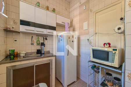 Apartamento à venda com 77m², 2 quartos e 1 vagaCozinha