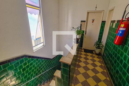 Apartamento à venda com 77m², 2 quartos e 1 vagaEntrada