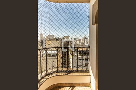 Apartamento à venda com 445m², 4 quartos e 5 vagasVaranda do quarto 1