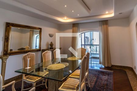 Apartamento à venda com 445m², 4 quartos e 5 vagasSala de jantar