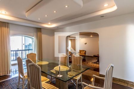 Apartamento à venda com 445m², 4 quartos e 5 vagasSala de jantar