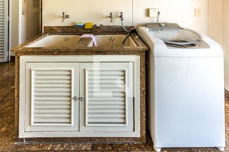 Apartamento à venda com 445m², 4 quartos e 5 vagasÁrea de serviço