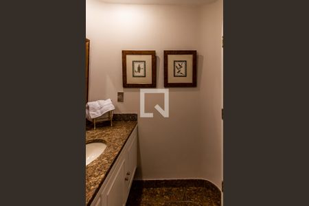 Apartamento à venda com 445m², 4 quartos e 5 vagasLavabo