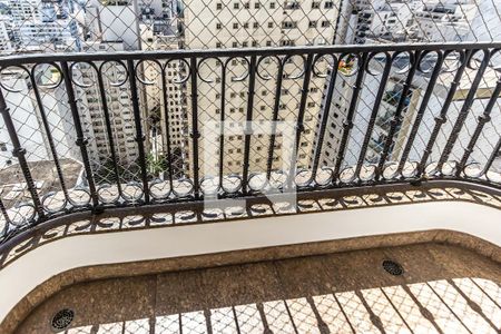 Apartamento à venda com 445m², 4 quartos e 5 vagasVaranda do quarto 4