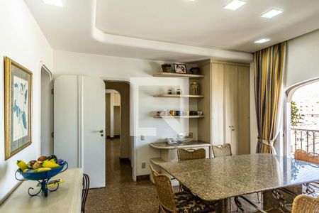 Apartamento à venda com 445m², 4 quartos e 5 vagasCopa