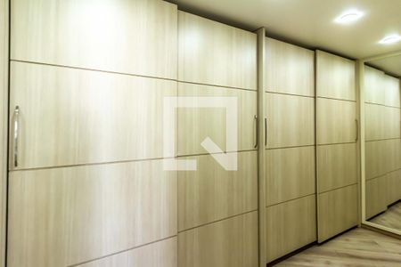 Apartamento à venda com 445m², 4 quartos e 5 vagasCloset