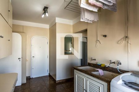 Apartamento à venda com 445m², 4 quartos e 5 vagasÁrea de serviço