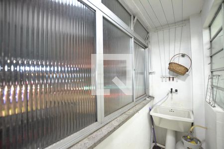 Apartamento à venda com 60m², 2 quartos e sem vagaÁrea de Serviço