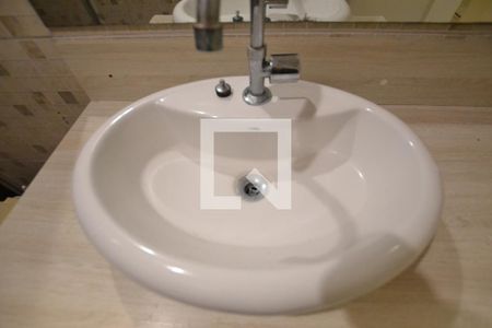 Apartamento à venda com 60m², 2 quartos e sem vagaBanheiro