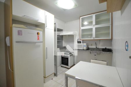 Apartamento à venda com 60m², 2 quartos e sem vagaCozinha